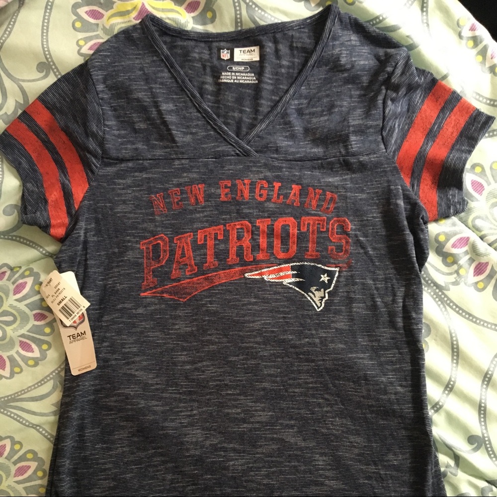 🏈NEW ENGLAND PATRIOTS TSHIRT🏈 NWT